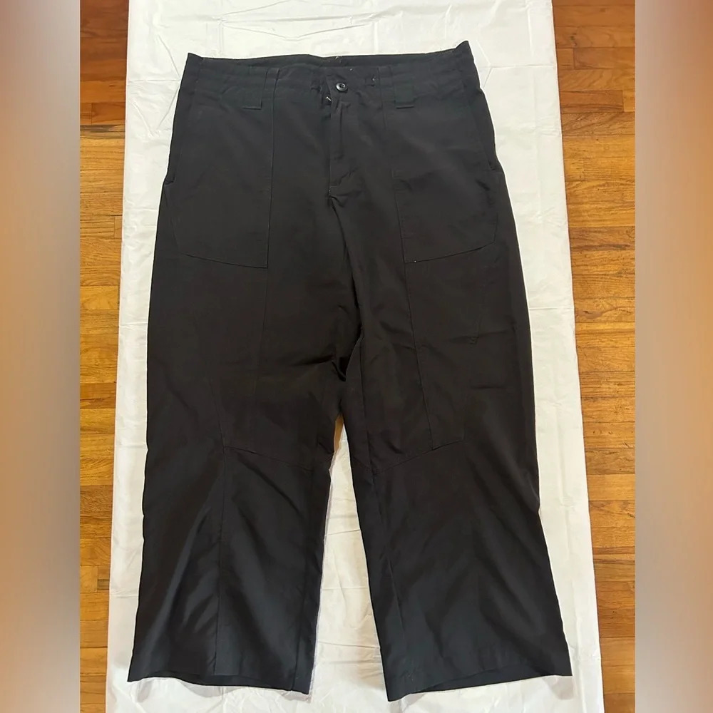 Patagonia Women’s Size 8 Outdoor Pants